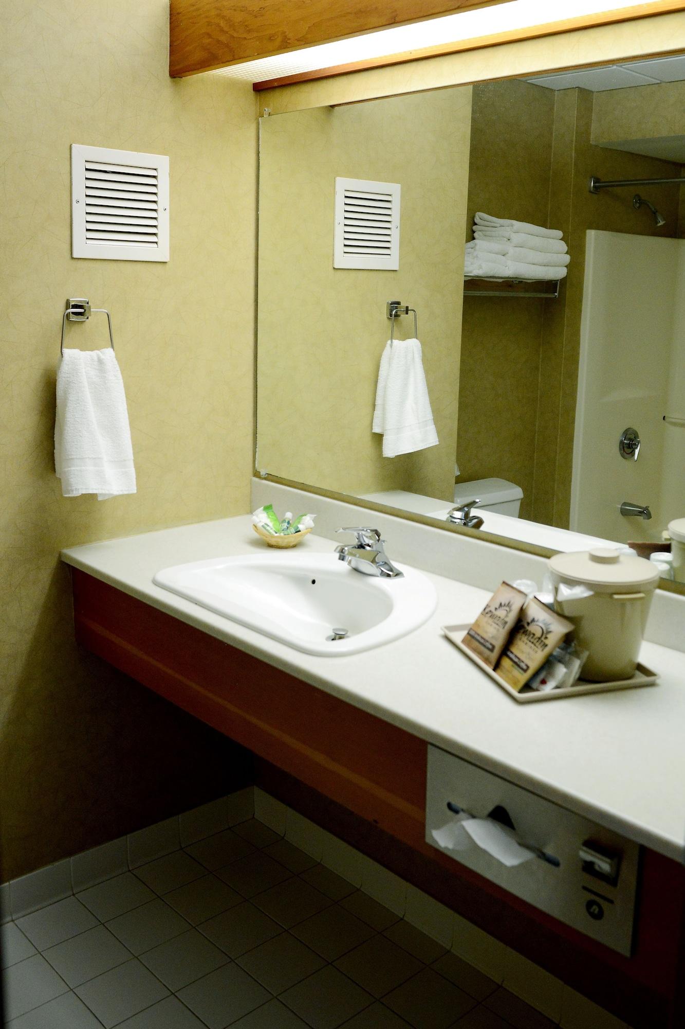 Kewadin Sault Ste Marie Hotel Ngoại thất bức ảnh